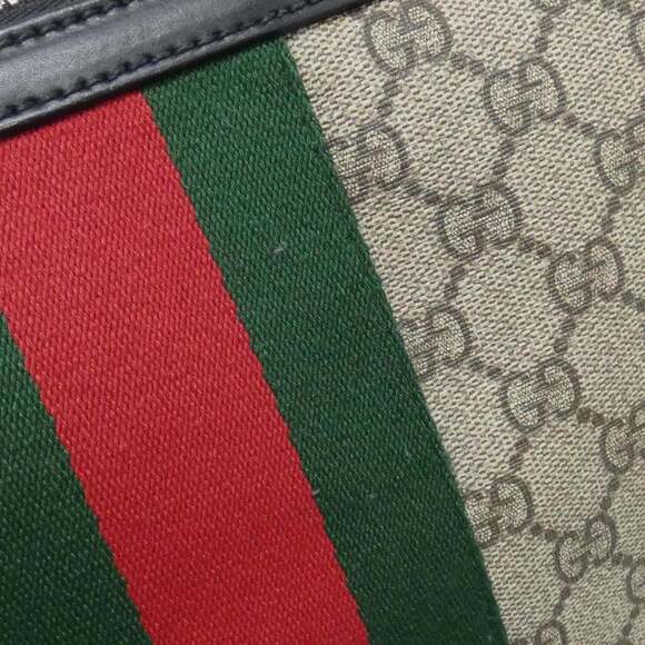 GUCCI Authentic Black Shoulder Bag - Picture 4 of 9